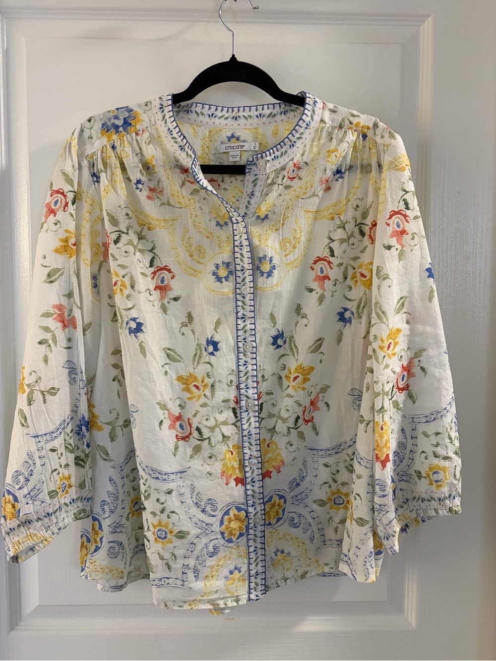Chico's Cream Floral Billow Sleeve Button-Down Blouse with Blue Trim